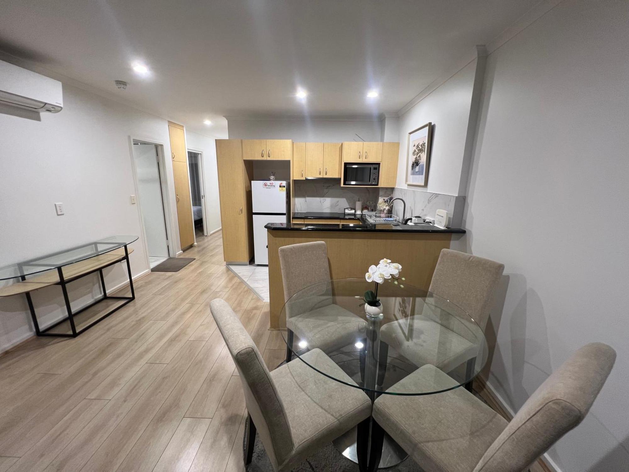 Adelaide Cbd Apartment - 3Br, 2Bath & Carpark エクステリア 写真