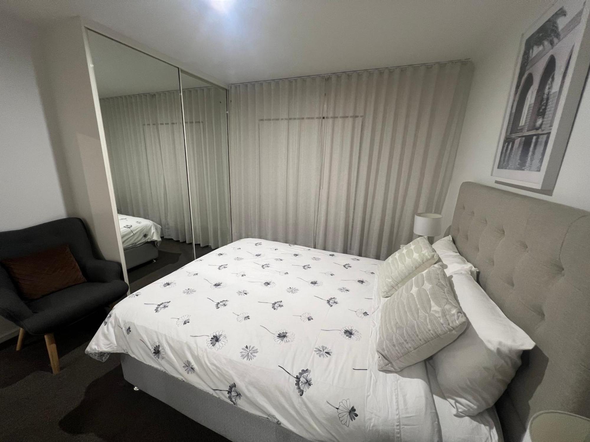 Adelaide Cbd Apartment - 3Br, 2Bath & Carpark エクステリア 写真