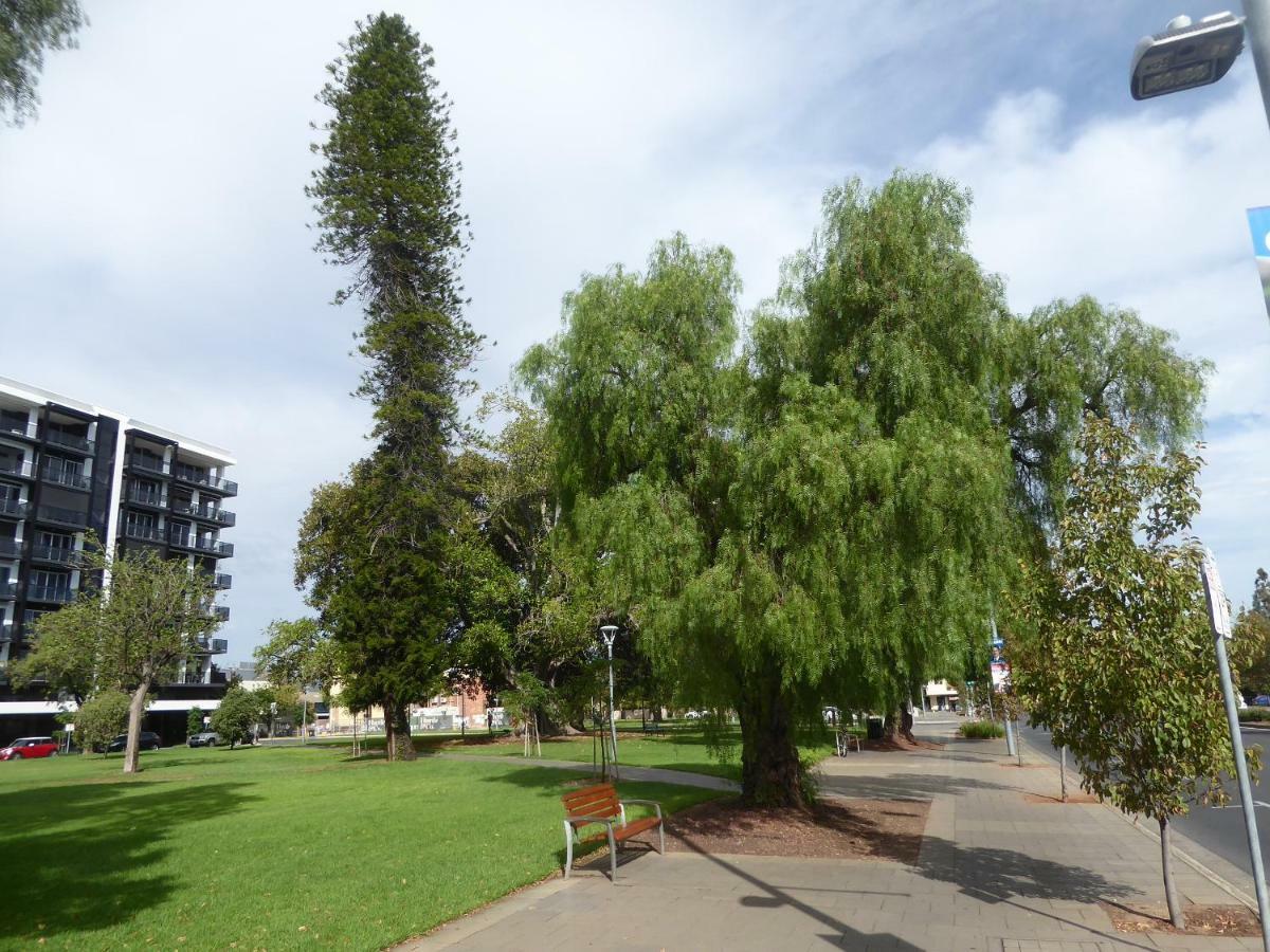 Adelaide Cbd Apartment - 3Br, 2Bath & Carpark エクステリア 写真