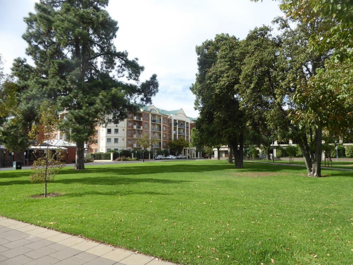 Adelaide Cbd Apartment - 3Br, 2Bath & Carpark エクステリア 写真